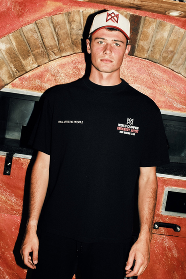 Knockout Artist Tee - Black