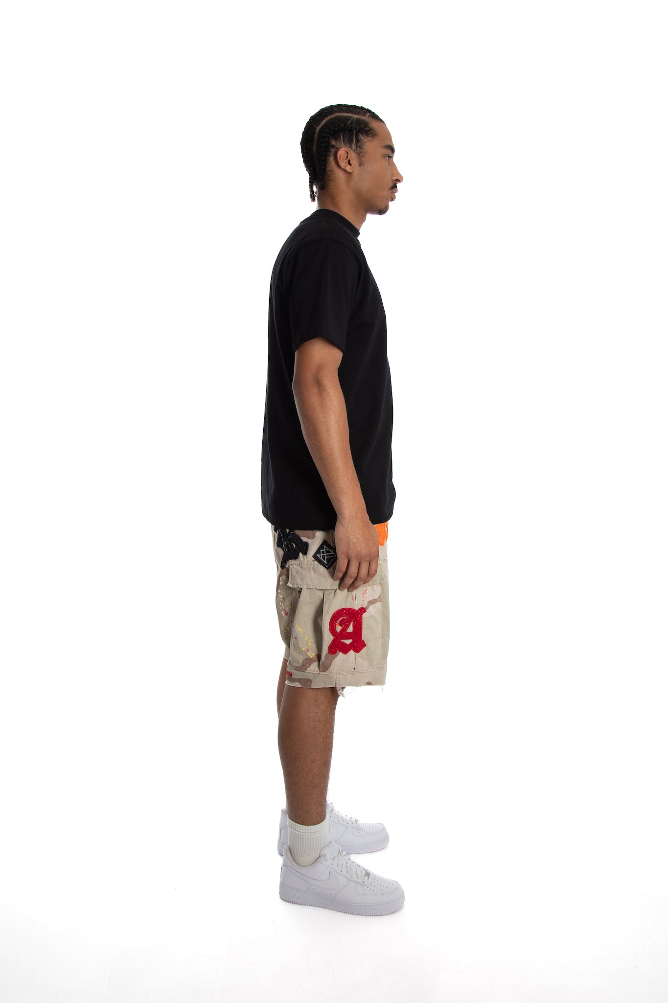 Real Artistic People - Camo Cargo Shorts Beige