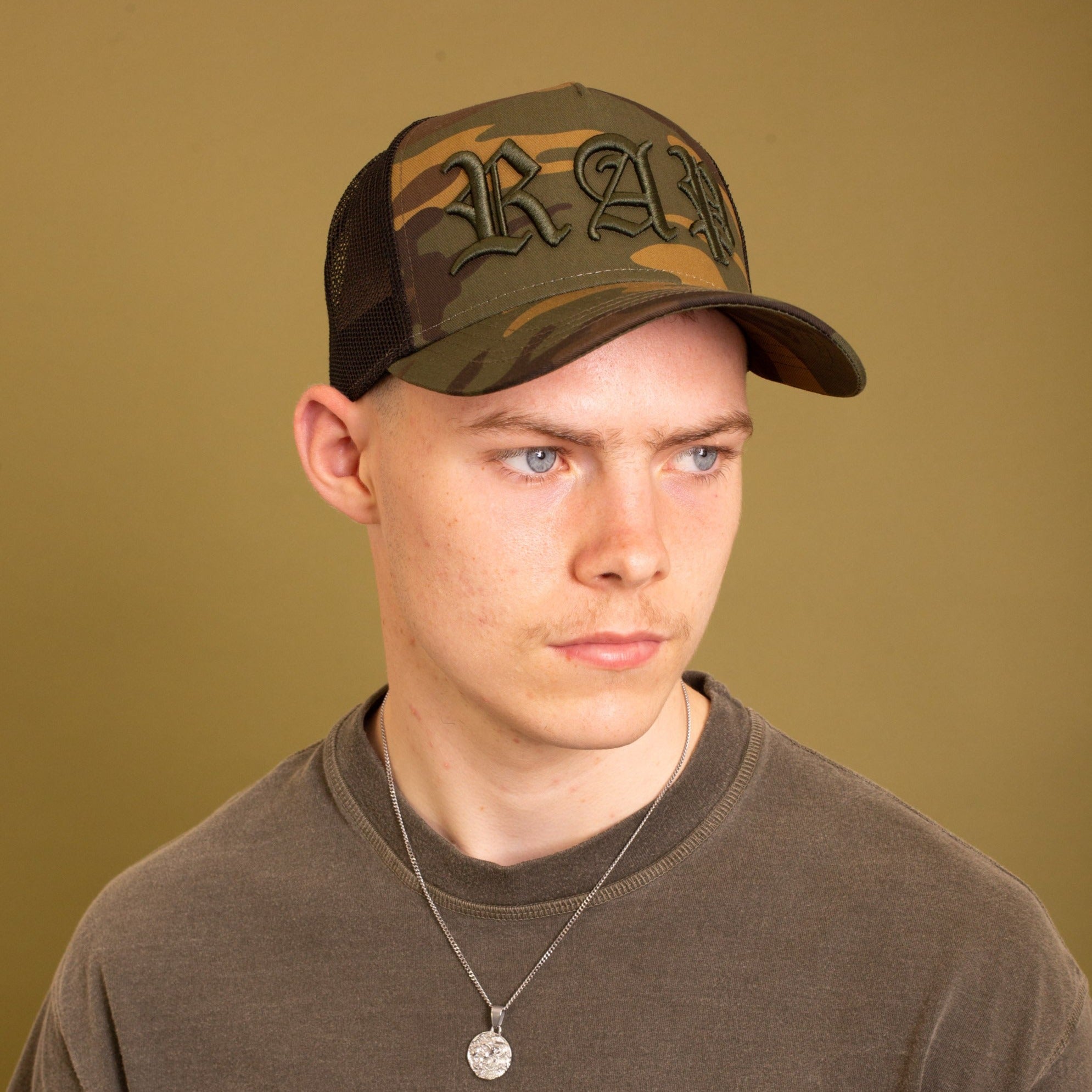 Real Artistic People | Rap Camo Trucker Cap - Green – realartisticpeople